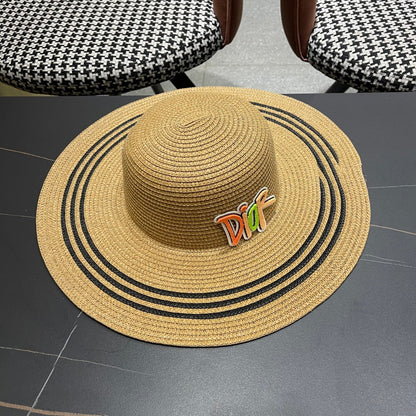 New straw hat and woven bag two-piece set
