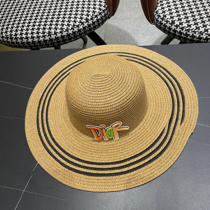 New straw hat and woven bag two-piece set