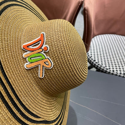 New straw hat and woven bag two-piece set