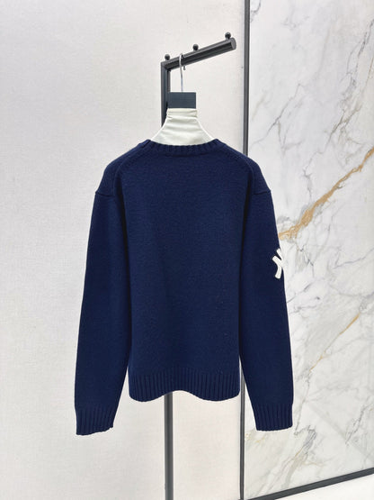 25 New joint baseball bear wool sweater