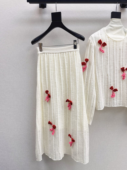 25fw new wool round neck sweater with skirt suit