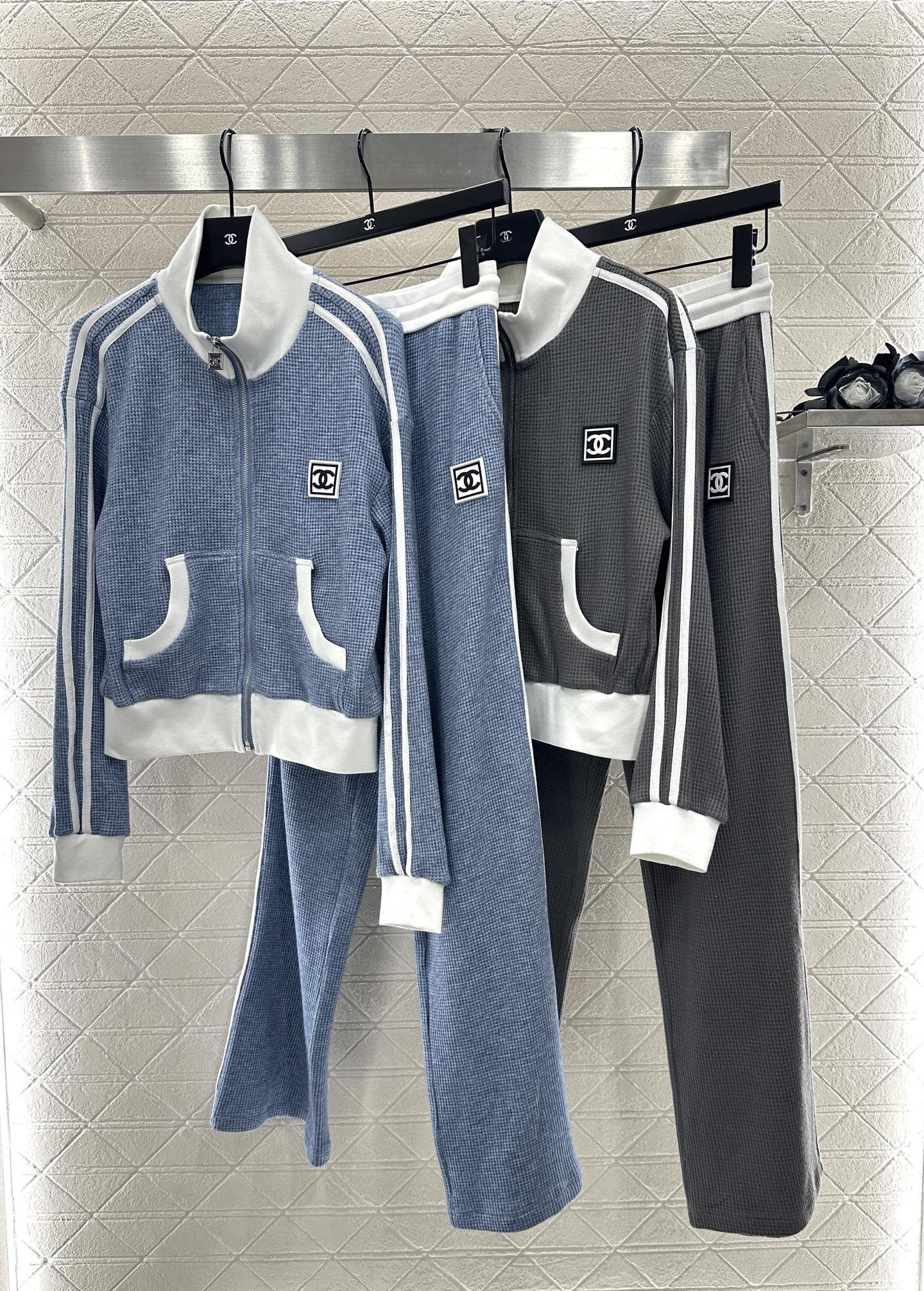 25 Sports jacket+pants set