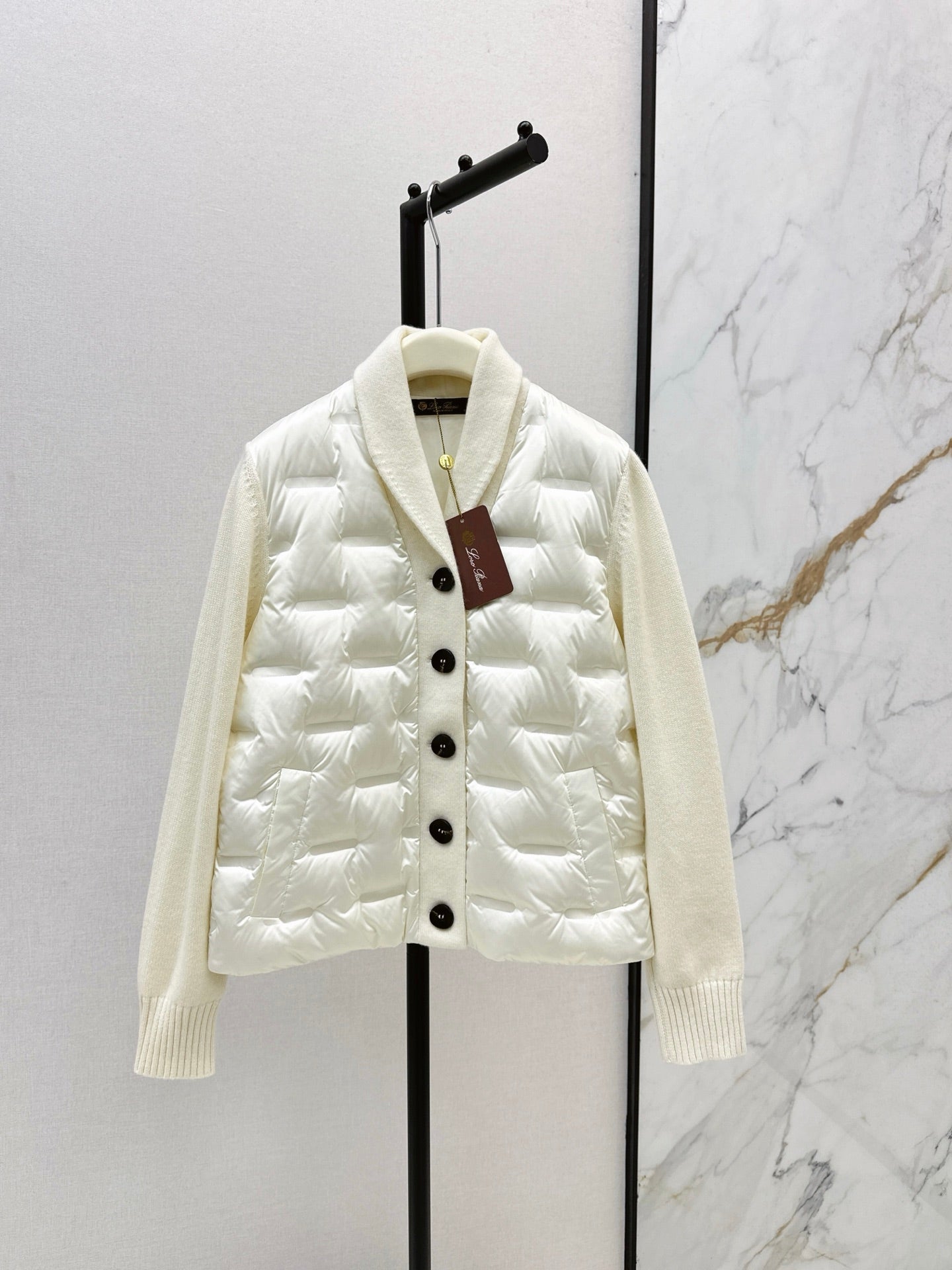 25 New knitted spliced goose down jacket