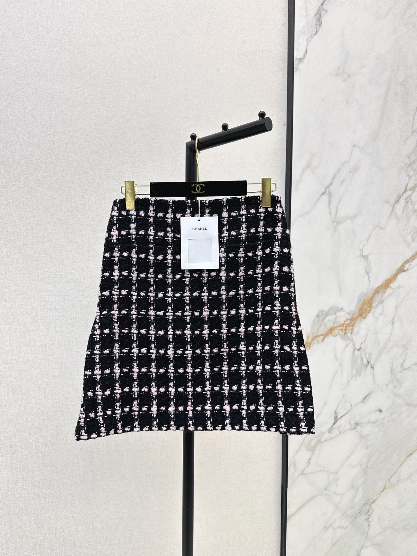 25 New style positioning plaid woven short jacket + A-line skirt set